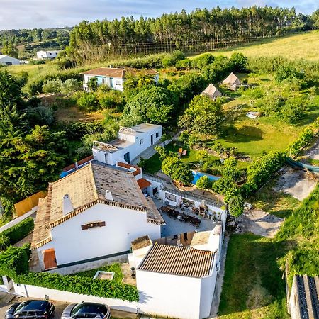 The Far End Surf House - Surf & Yoga Holidays Lourinhã Exteriér fotografie