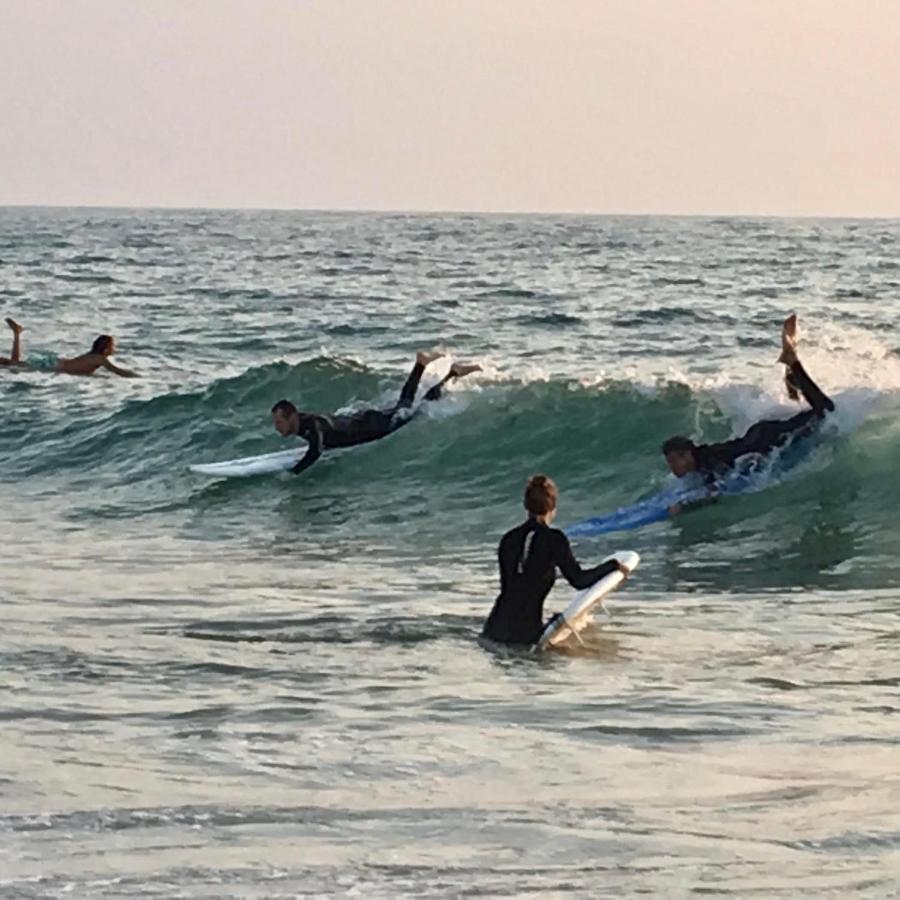 The Far End Surf House - Surf & Yoga Holidays Lourinhã Exteriér fotografie