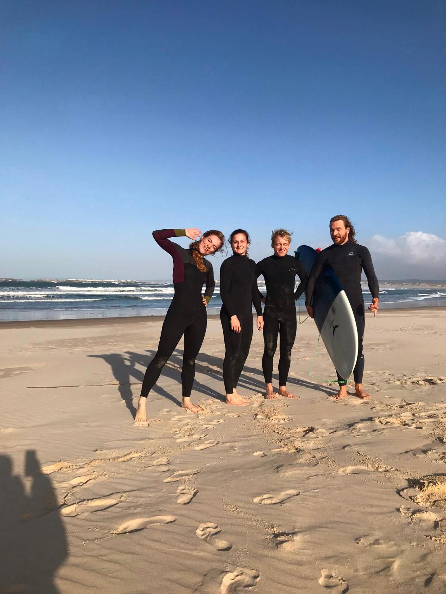 The Far End Surf House - Surf & Yoga Holidays Lourinhã Exteriér fotografie