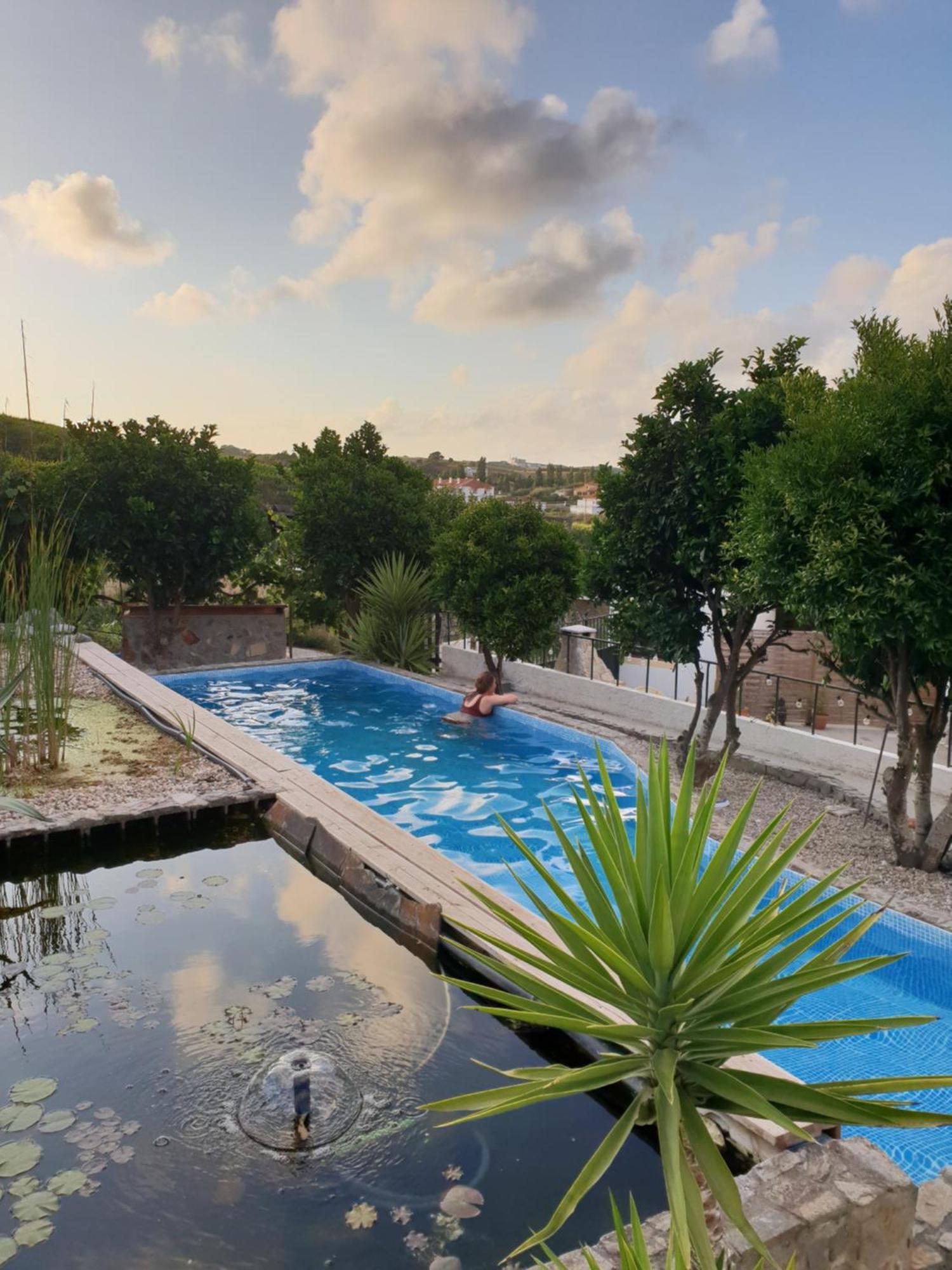 The Far End Surf House - Surf & Yoga Holidays Lourinhã Exteriér fotografie