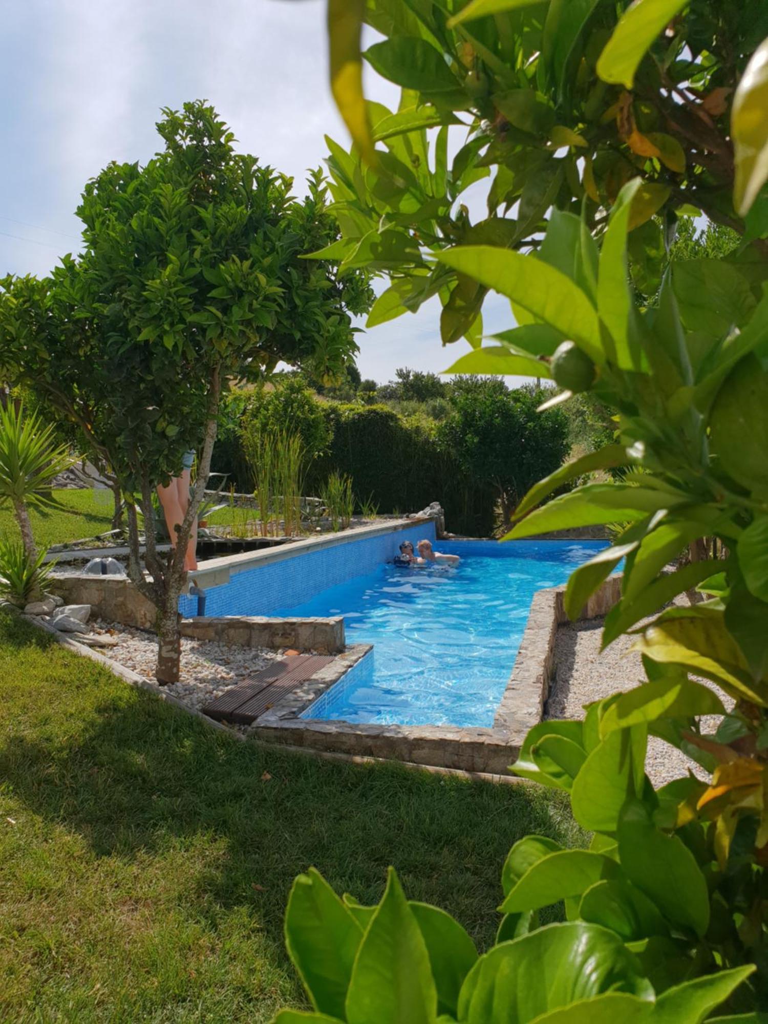The Far End Surf House - Surf & Yoga Holidays Lourinhã Exteriér fotografie