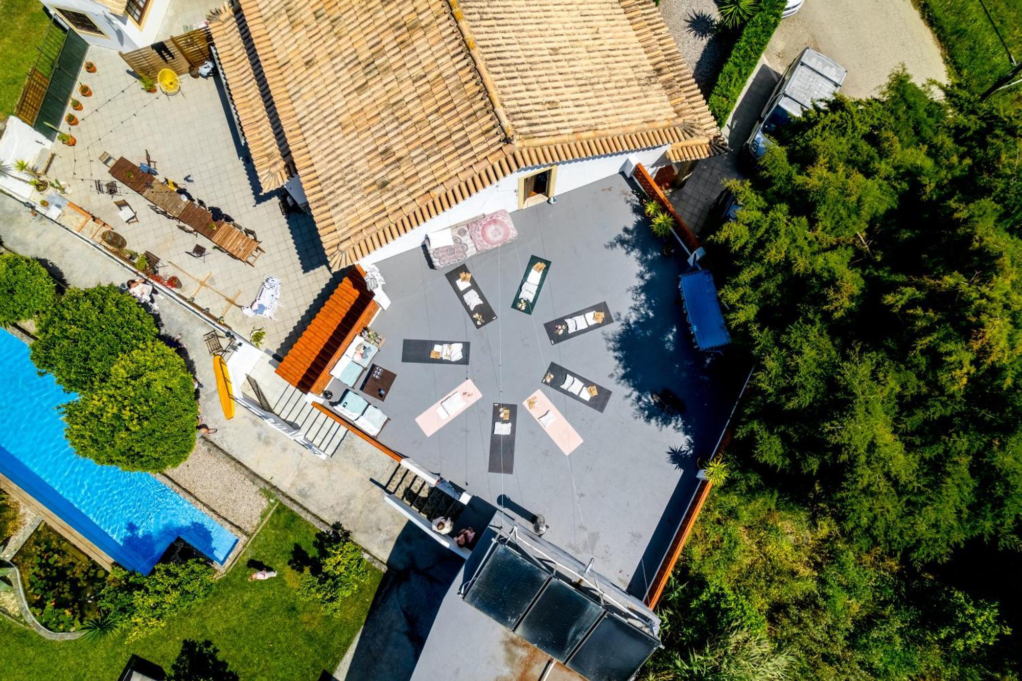 The Far End Surf House - Surf & Yoga Holidays Lourinhã Exteriér fotografie